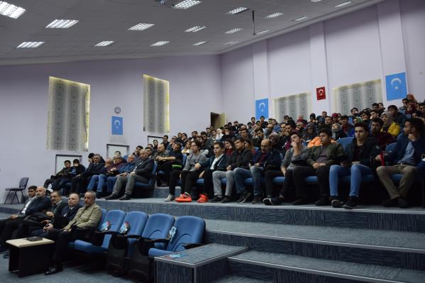 Doğu Türkistan Davası Fakültelerde
